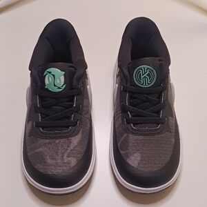 Nike Kyrie's Kids "8GS" Black and Teal Sneakers